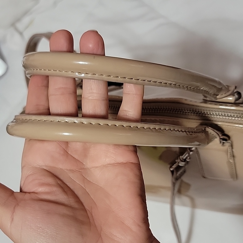 Express Handbag - Picture 6 of 10